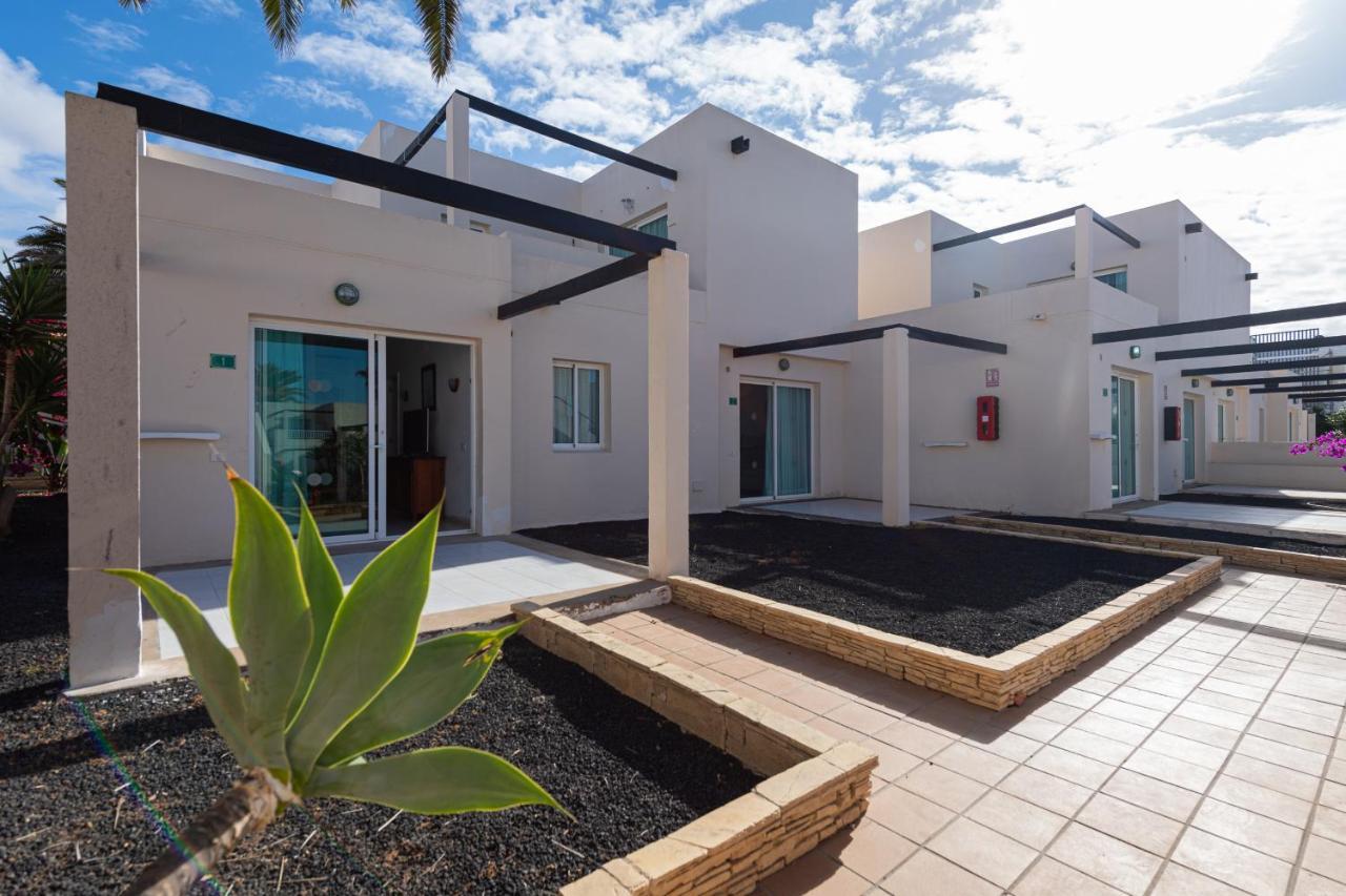 Homeforguest Apartamento 13 Con Terraza Y Piscina En Corralejo Kültér fotó