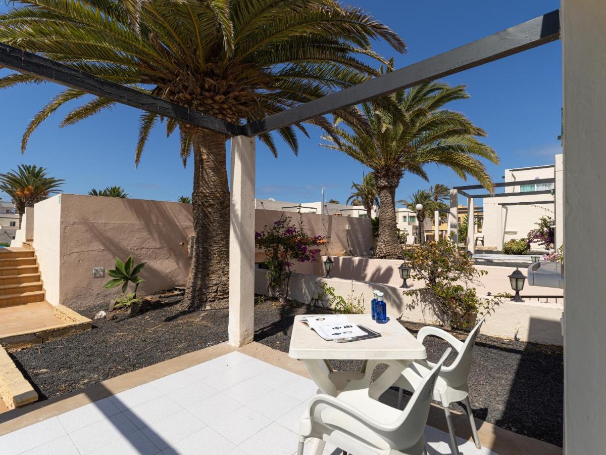 Homeforguest Apartamento 13 Con Terraza Y Piscina En Corralejo Kültér fotó